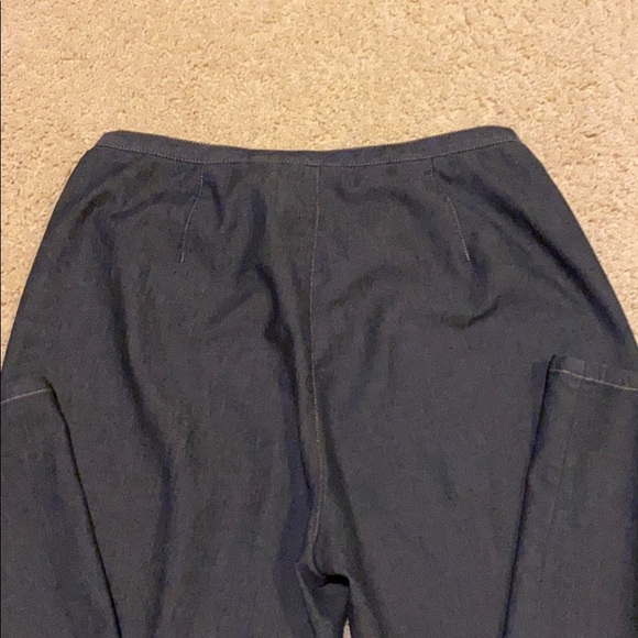 LizWear “Jeans” - Picture 10 of 16